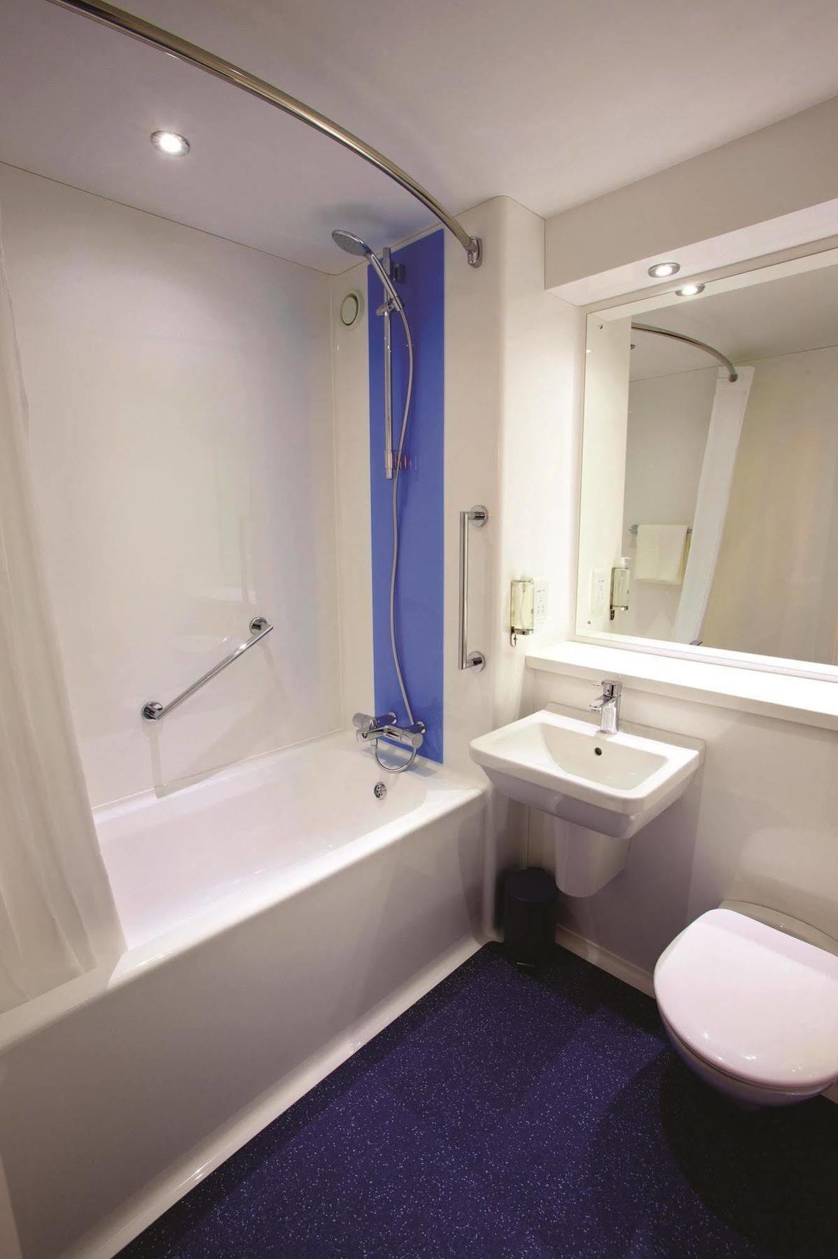 Travelodge Bournemouth Buitenkant foto